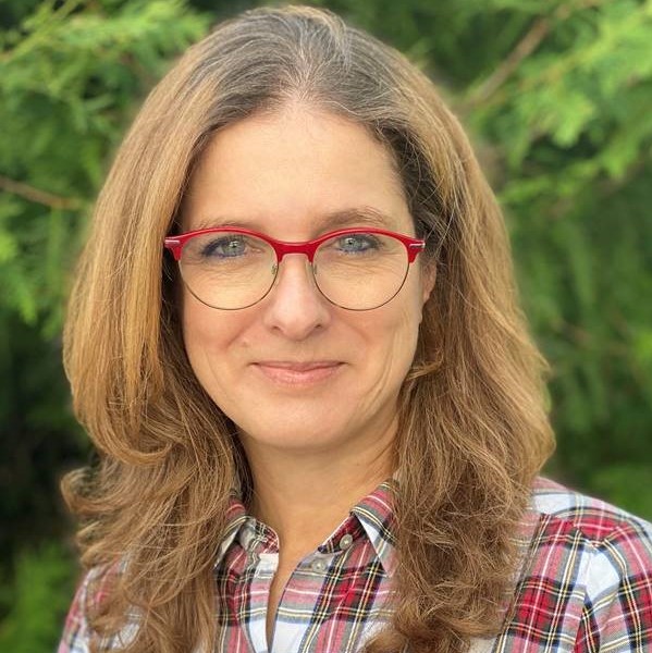 Lorna Graham,Community Engagement Coordinator, Internationale Schule Zug & Luzern / Lorna Graham, Community Engagement Coordinator, Ecole Internationale de Zoug et Lucerne